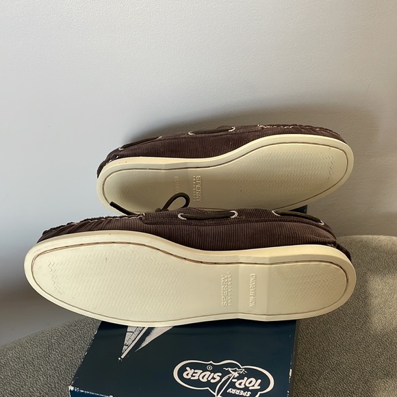 Sperry Top-Sider Women's A/O 2-eye Grey washed Corduroy Boat Shoe, color: brown - Picture 4 of 14